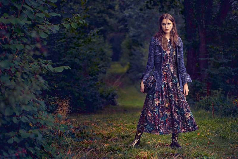 مجموعة شانيل للأزياء الجاهزة لخريف وشتاء 2018/2019
CONJURED BY A FOREST
روعة الغابة