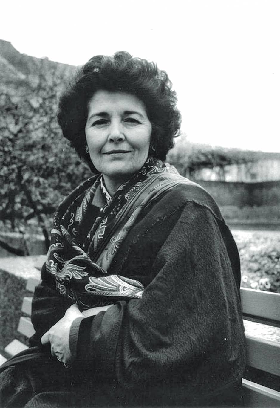 إميلي نصرالله كتاب مفتوح... في 