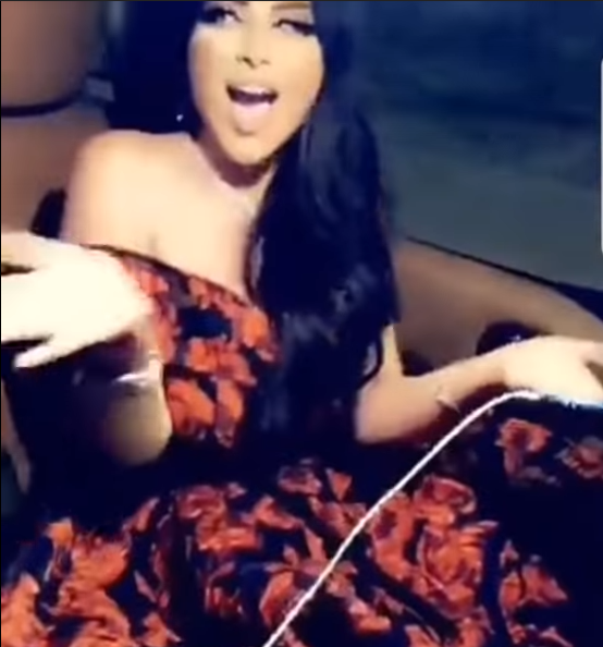 بالفيديو - حليمة بولند تثير الجدل برقصها ومكعبات الثلج و