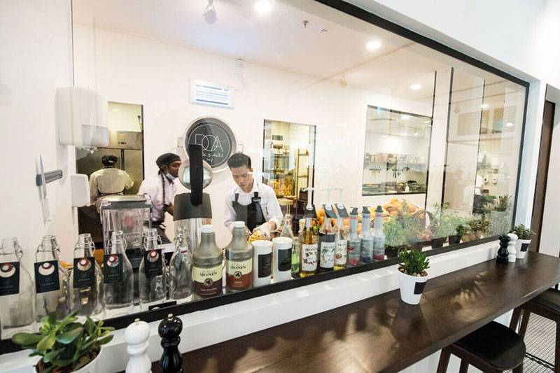 التوب شيف نورة المعمر: فن إعداد الطعام لا يختلف عن فن الماكياج