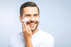 أفضل مستحضرات العناية
الخاصة بالرجل