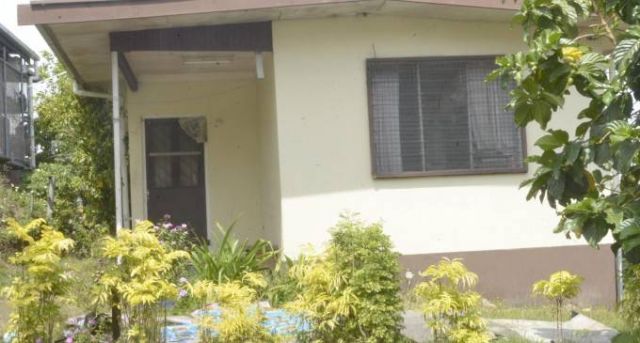 العثور على نجم شهير جثة هامدة في منزل والده