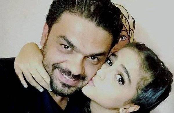 الجمهور  يردّ على دنيا بطمة بفيديو قديم.. هذا ما فعلته حلا الترك مع والدها