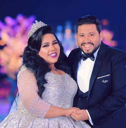 بالفيديو - شيماء سيف تحقق حلم حياتها يوم زفافها.. ولائحة بالممنوعات تثير بلبلة بين الضيوف