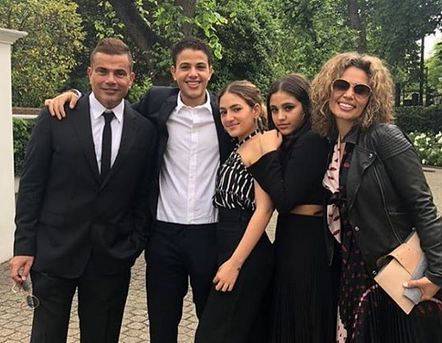 بالصور - زوجة عمرو دياب ترد على مقطعه مع دينا بطريقة غريبة.. وما فعلته ابنته جانا خطير!