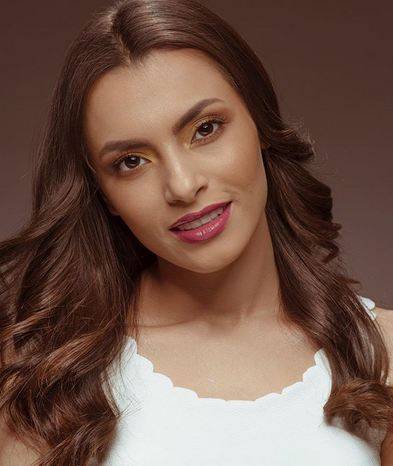 بالصور - كارمن سليمان تصدم الجميع باطلالتها الجديدة.. وهذا عمرها الحقيقي