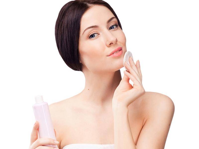 سرطان الثدي: تعلّمي تحضير تونيك طبيعي لإنعاش بشرتك