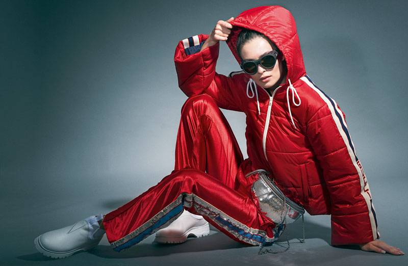 لعبة باردة 
COLD PLAY