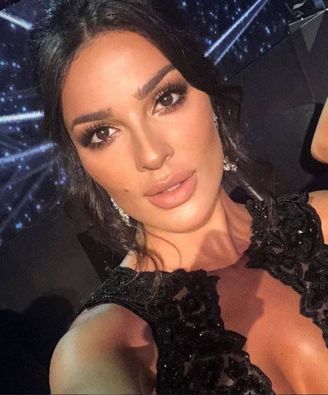 بالفيديو – بعد قصّ شعرها نادين نسيب نجيم تشعل المواقع بهذا التغيير الجديد... ما رأيكم؟