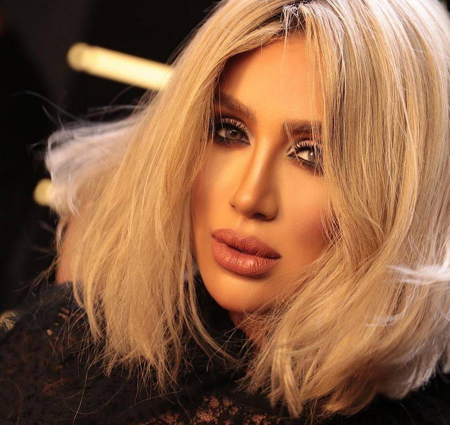 بالفيديو – رغم صداقتهما: غياب مفاجئ لمايا دياب عن عزاء والد فارس كرم... ما السبب؟