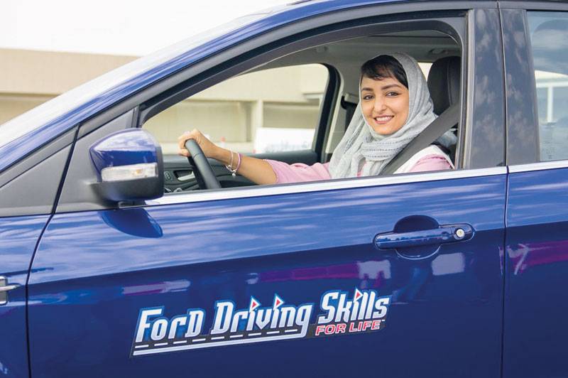 عضو هيئة التدريس في جامعة عفت عميدة  
كلية الأعمال والباحثة في مجال الطاقة المتجددة
الدكتورة سمر خان: مشروع الأمير محمد بن سلمان  سينهي كابوس البطالة