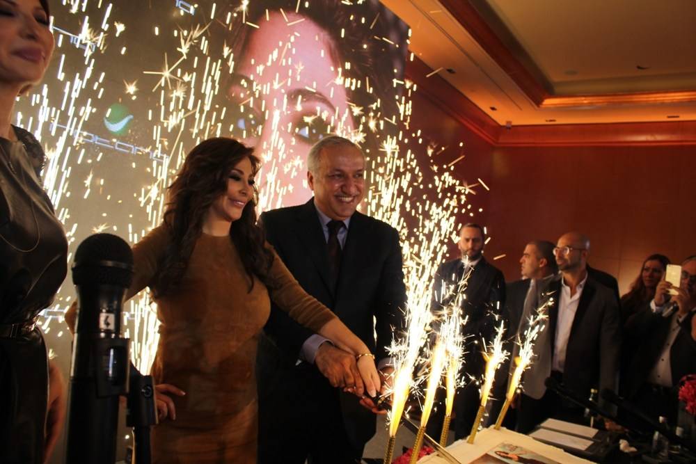 خاص 