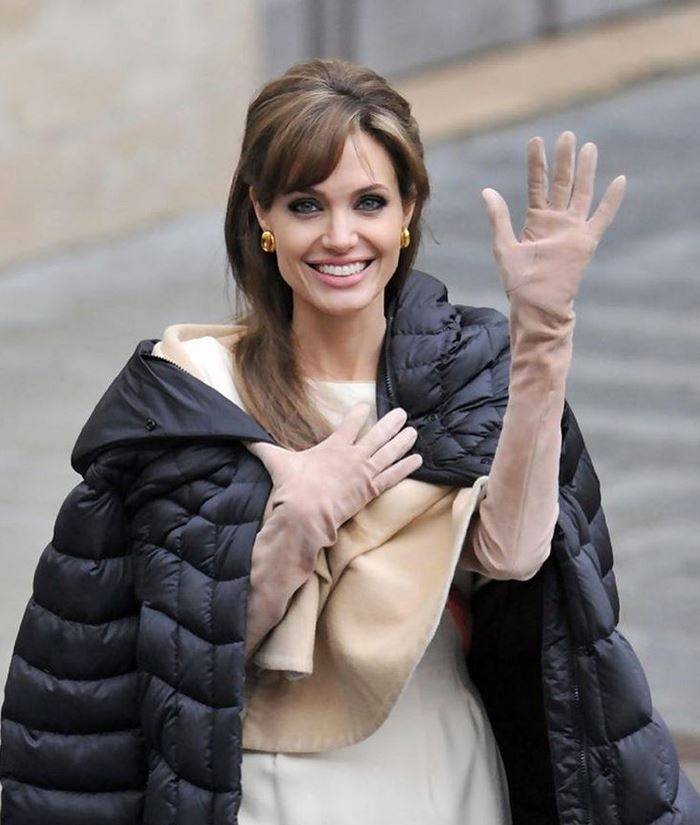 بالصورة – شاهدوا كيف غيّرت أنجلينا جولي شكلها بالكامل... والجميع يتساءلون: 