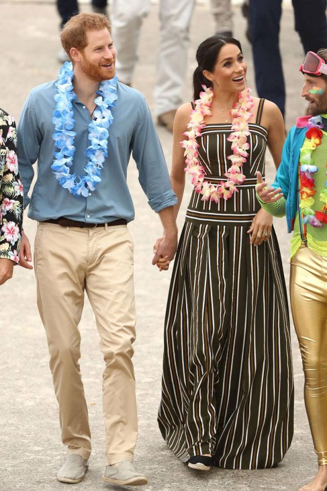 شاهدي جمال إطلالة ميغان ماركل على شاطئ البحر