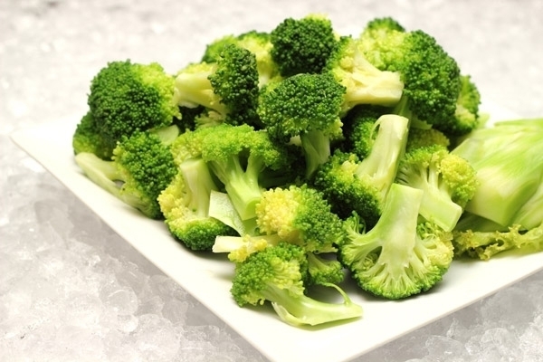 <strong>9</strong> أطعمة تقوّي الرغبة و<strong>1</strong> يقضي عليها