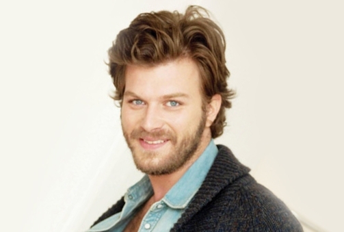 مهند يفكّر في الاستثمار العقاري