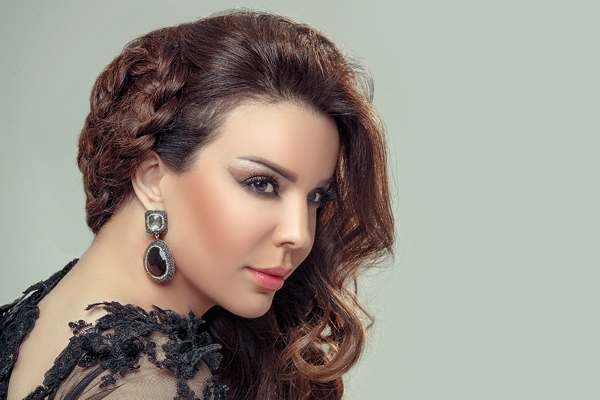 فريال يوسف: هند صبري صديقتي وغادة عبد الرازق ذكية ونيللي كريم متجددة