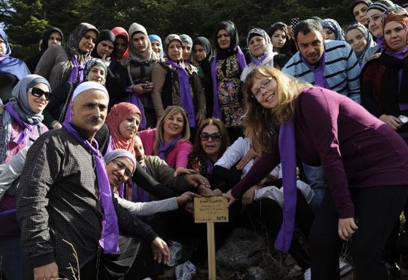 زرع 'الانكليزية للنساء' في محمية أرز الشوف