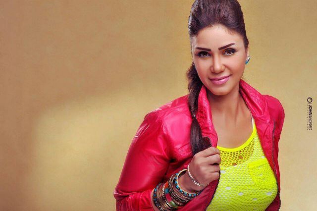 إيناس عز الدين