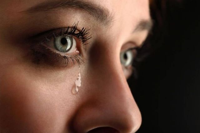 هل البكاء مفيد للصحة؟
