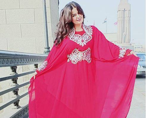 بالفيديو - سما المصري تثير الجدل بتصرف غريب في يوم الحب .. شاهدوا ماذا فعلت؟