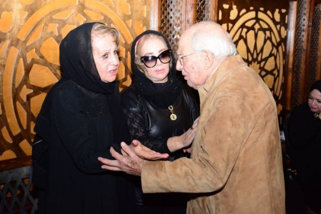 شهيرة في العزاء بدون محمود يس