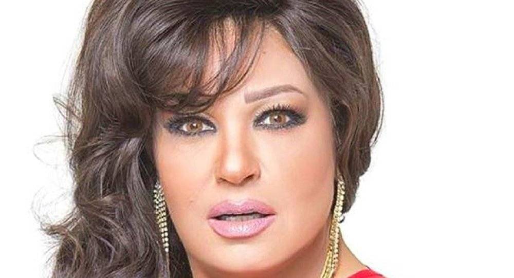 فيفي عبده تشوق الجمهور بصورة غريبة .. فن أم بيزنس؟