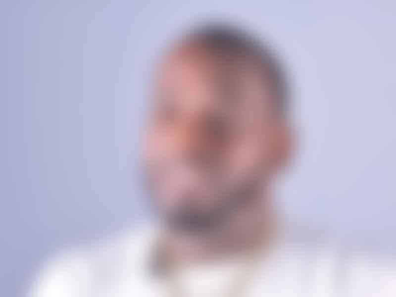 وفاة نجم عالمي رمياّ بالرصاص... والشرطة توضح