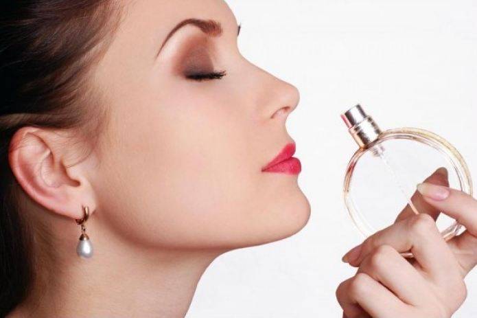 نصائح فرنسية لاختيار العطور المناسبة