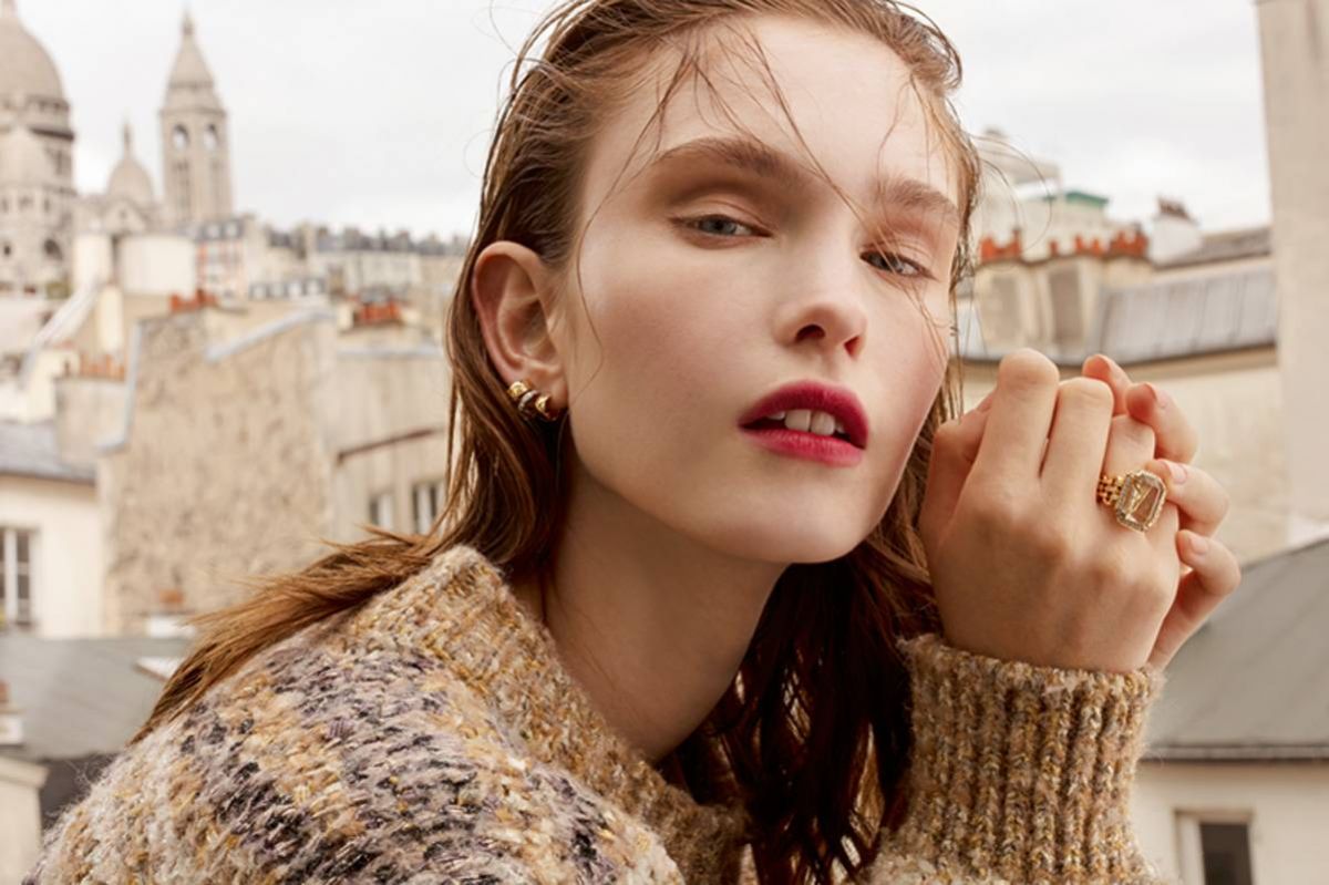 مجموعة ماكياج CHANEL Rouge Allure 2018 ومجموعة شانيل للمجوهرات
Say Wear It