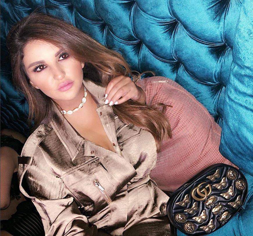 صورة صادمة – شذى حسون من دون 