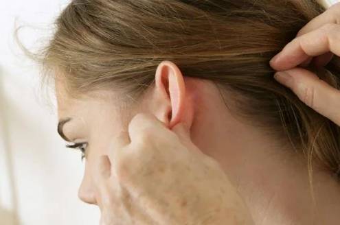 العناية بفروة الرأس