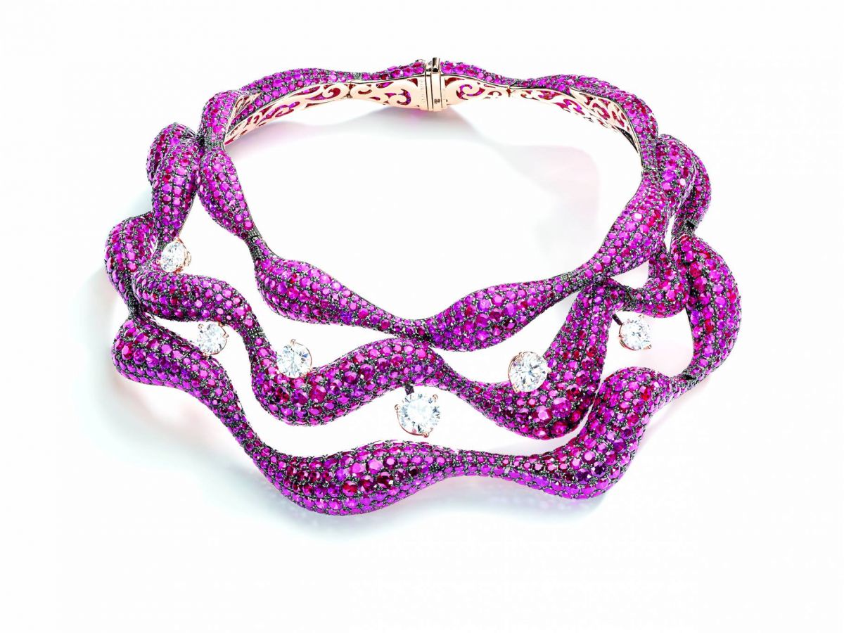 في مديح الجواهر
ODE TO
 High ewellery