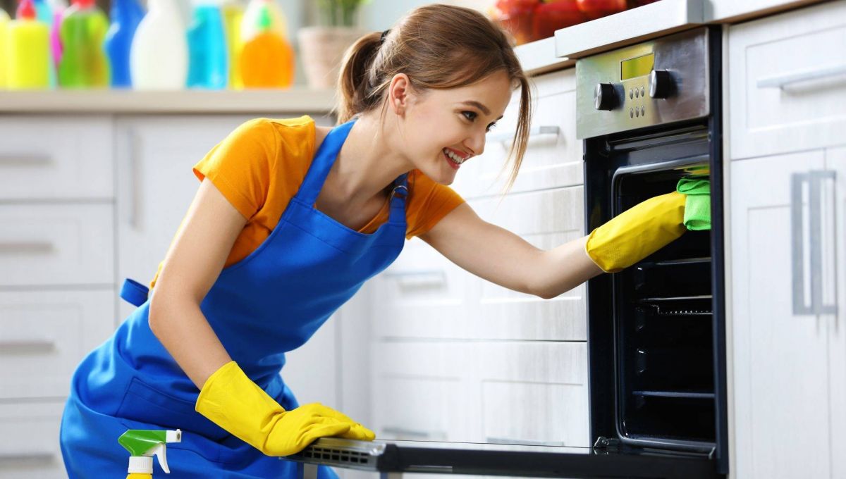 جرّبي أفضل طريقة لإزالة روائح حريق الطعام من مطبخك... سهلة وفعالة