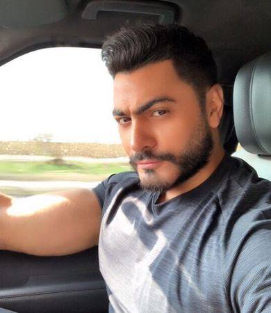 بعد اتهامه بالكذب.. تامر حسني يرد: 