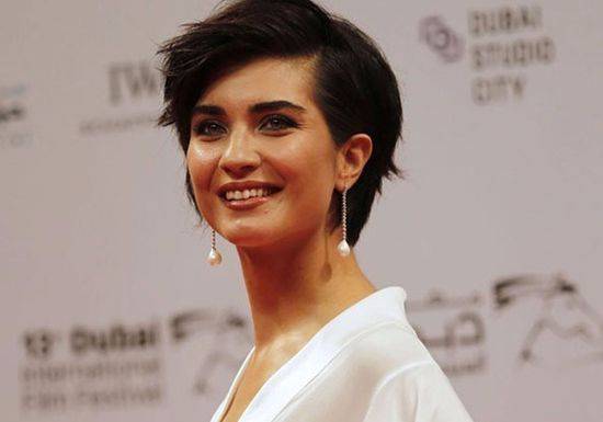 بالفيديو - شاهدوا توبا بيوكستون تتحدث العربية بطلاقة.. وهذه حقيقة زواجها مجدداً