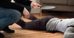 جريمة شرف.. أفقدها عذريتها وعندما أراد الزواج منها قتلوه!