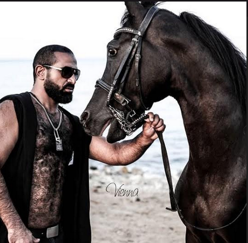 النجم المصري  أحمد سعد