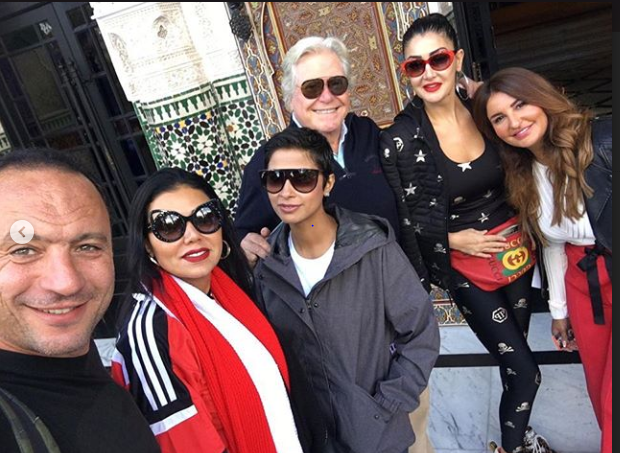 بالفيديو - ما هو سر قص روبي لشعرها؟ ولماذا لم تحضر عرض فيلمها الجديد؟