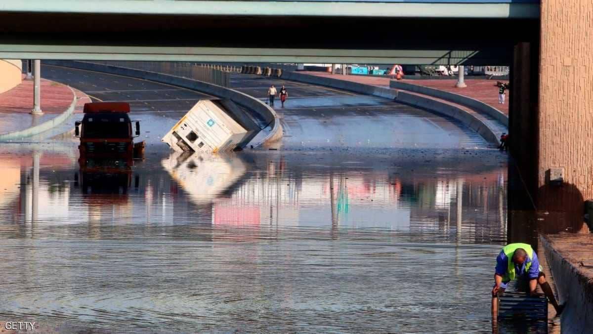 نجوم الخليج والعالم العربي يتضامنون مع الكويت