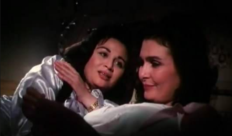 نجمات تعرضن للإجهاض وبعضهن أكثر من مرّة.. من بينهن شيرين ويسرا وإلهام شاهين وأخريات