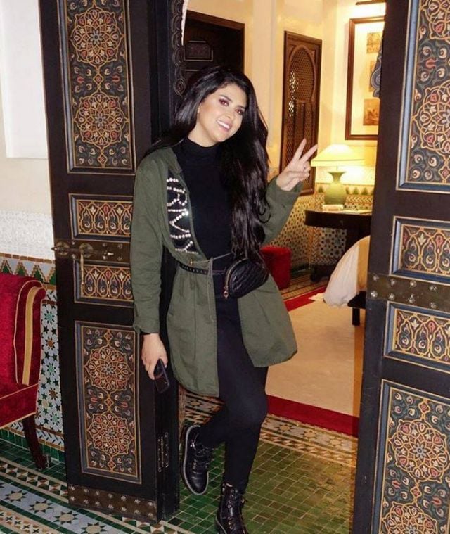 سلمى رشيد تصف منتقدي خطئها في غناء النشيد الوطني بالأقنعة... وأحلام تتدخل