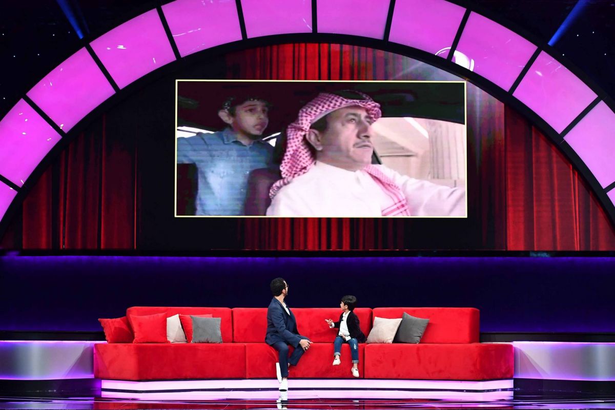 الطفل السعودي الملقب بخليفة ناصر القصبي يواجه أحمد حلمي