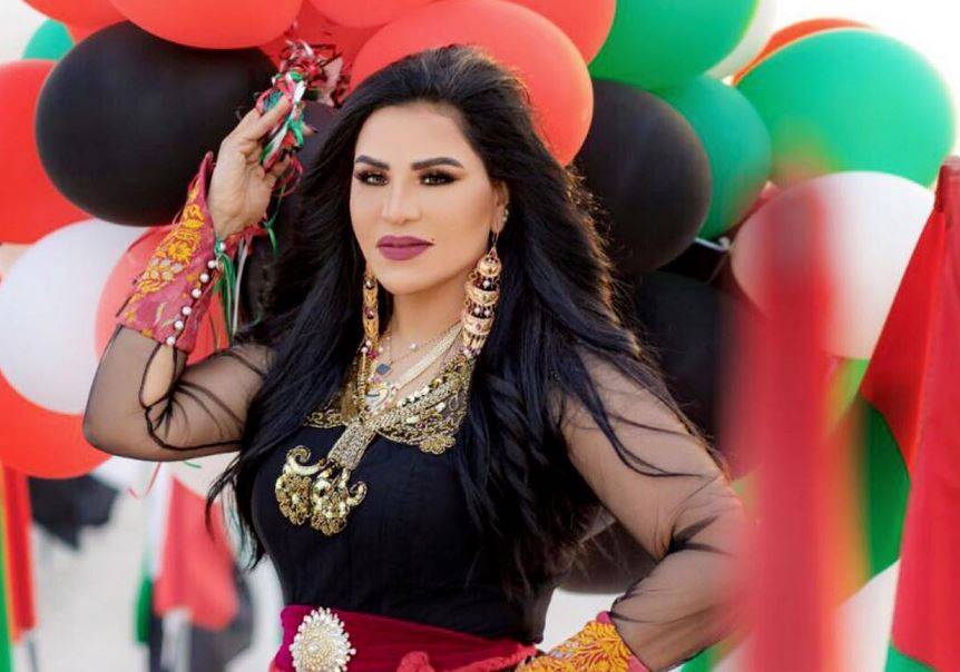 خبيرتا موضة تتبادلان الشتائم بسبب أحلام... 