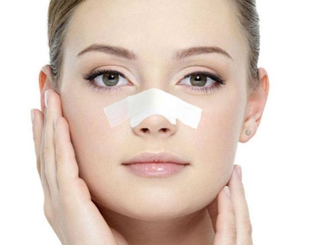 من دون تجميل.. تصغير الأنف بمكونين اثنين فقط