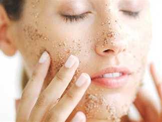 هل تعانين من البشرة الشاحبة؟ إليك بعض الحلول