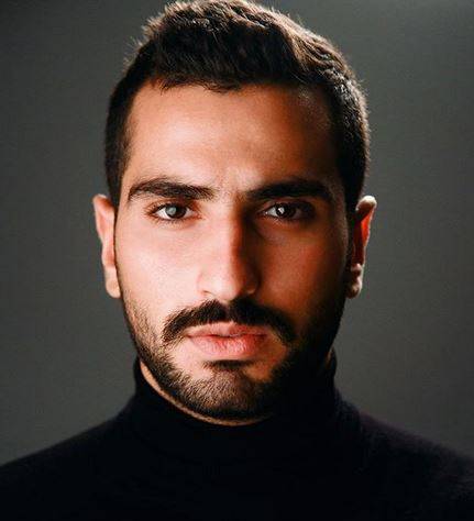 محمد الشرنوبي يحسم الجدل ويتحدث عن حياته العاطفية