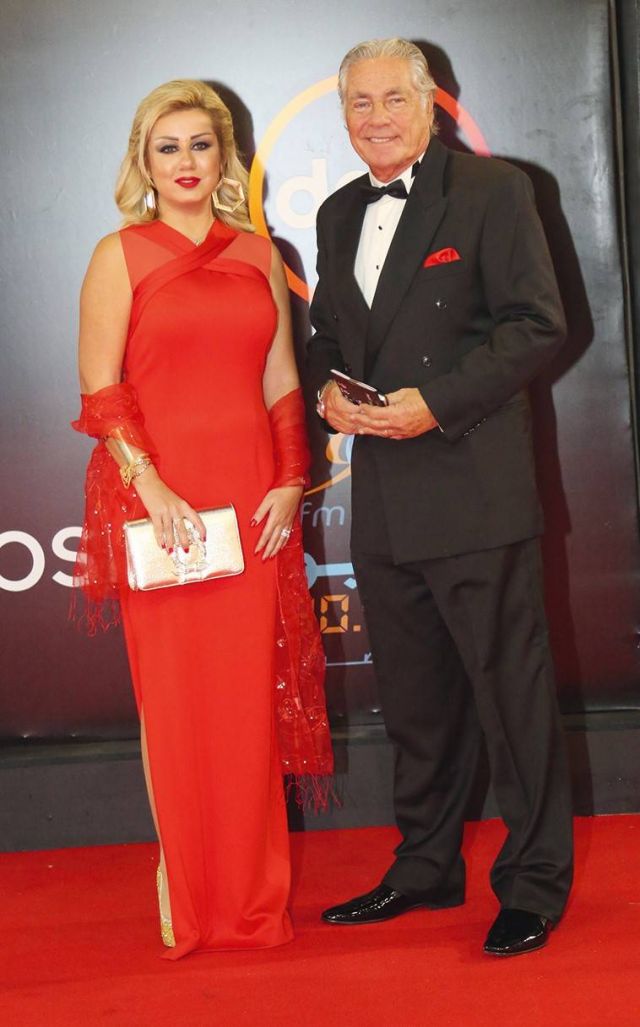 مصطفى فهمي وزوجته