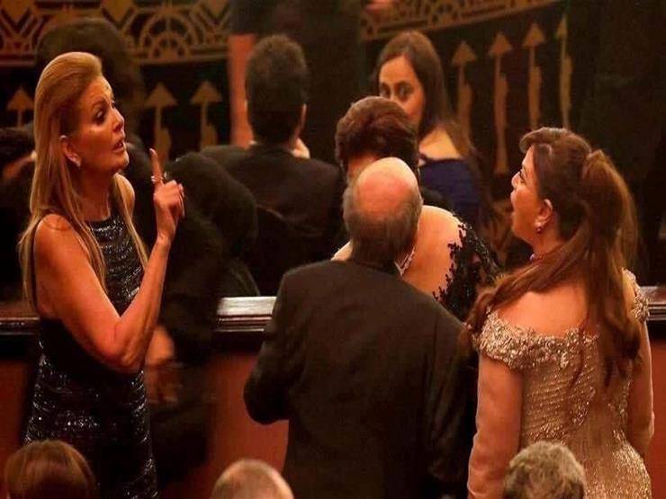 بالفيديو –إلهام شاهين تكشف حقيقة الخلاف بينها وبين يسرا في مهرجان القاهرة السينمائي... هذا ما حدث