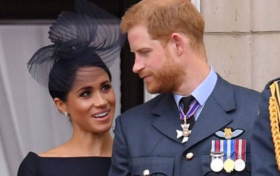 عقدة تلاحق الأمير هاري بسبب والدته... هذا ما تدفعه إلى فعله مع زوجته